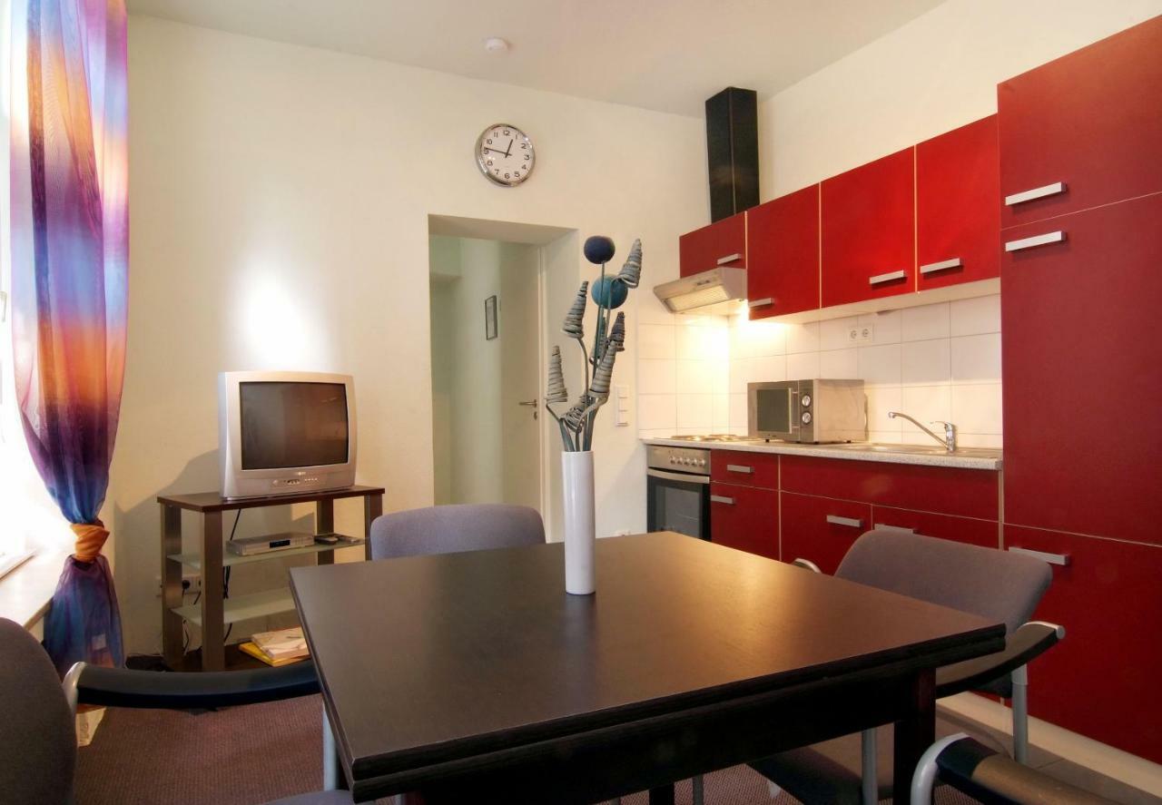 Domicil Boardinghaus Bad Aachen Hotel Ngoại thất bức ảnh